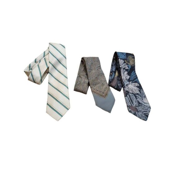 Lot of 3 Vintage Ties Corpcore 70s Paisley Striped - Picture 1 of 8